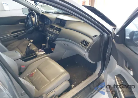 2010 Honda Accord 2.4 Ex-L z USA, uszkodzony, nr VIN 1HGCP2F8XAA120032